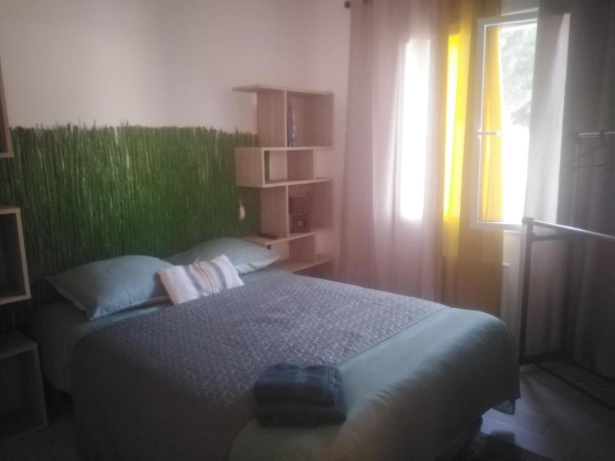 Bonheur Villa Medis ภายนอก รูปภาพ